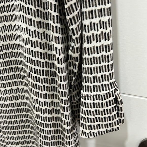 Chico’s Travelers Two Piece Set Topper Jacket & Pants Sz 1 8/10 - Picture 9 of 12